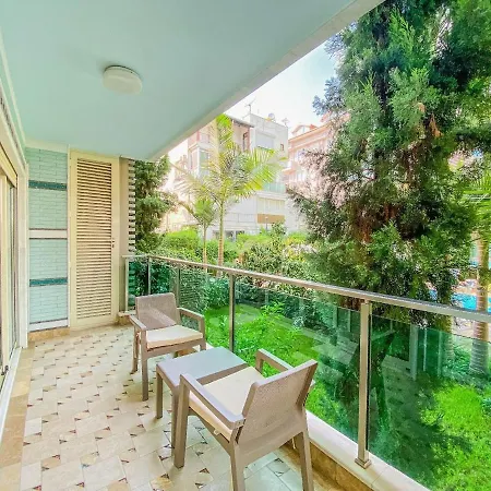 Güzelyalı Apartamento